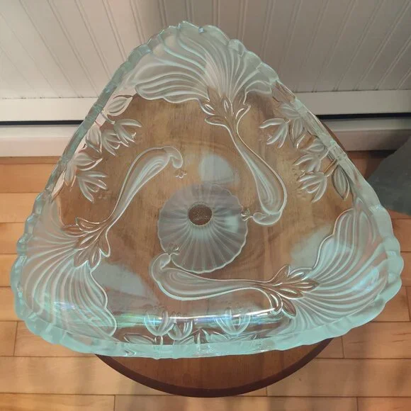 Mikasa Crystal Peacock Cake Stand - vintage - Picture 6 of 16